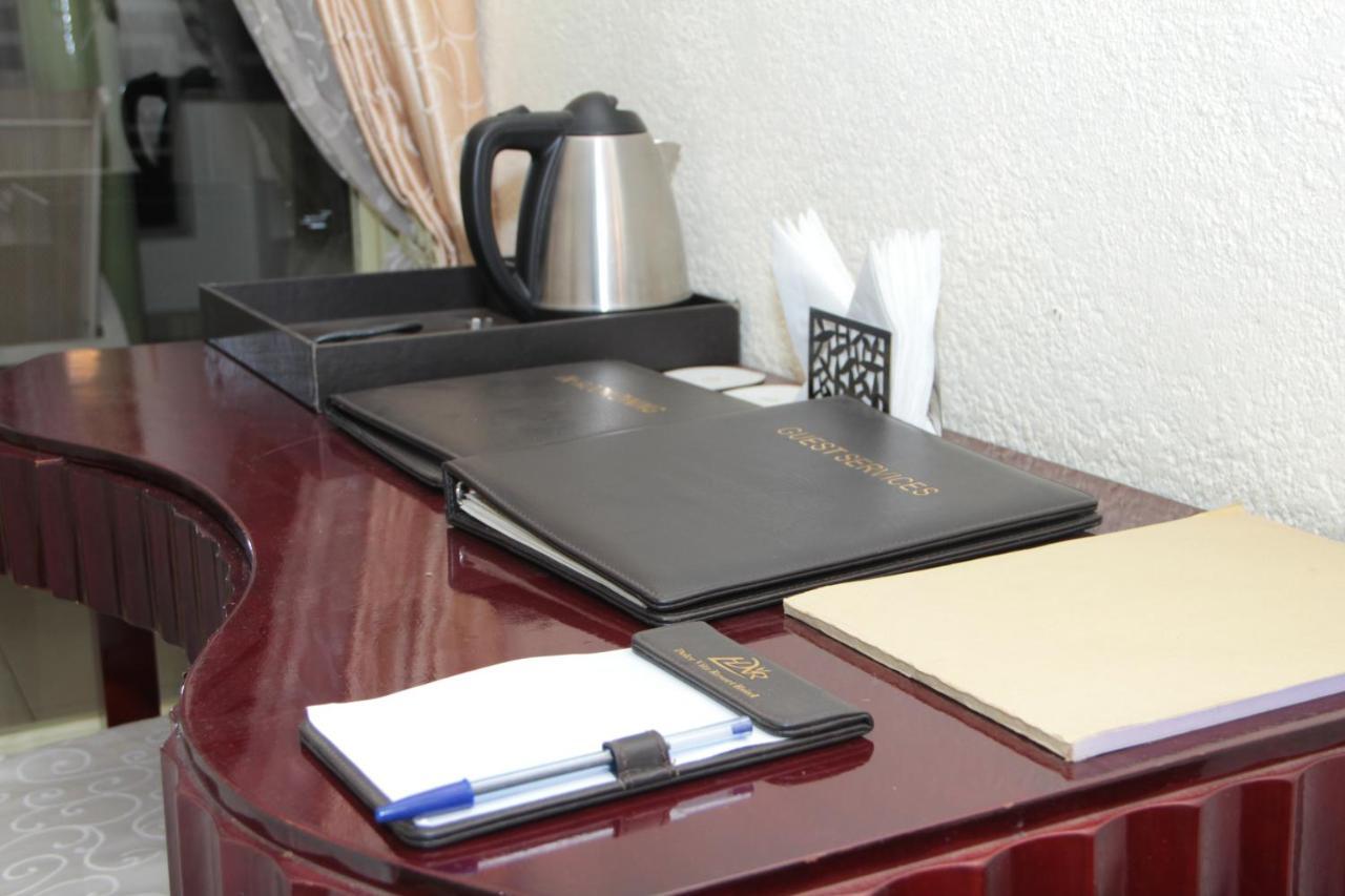 Dolce Vita Resort Hotel Bujumbura Exteriör bild