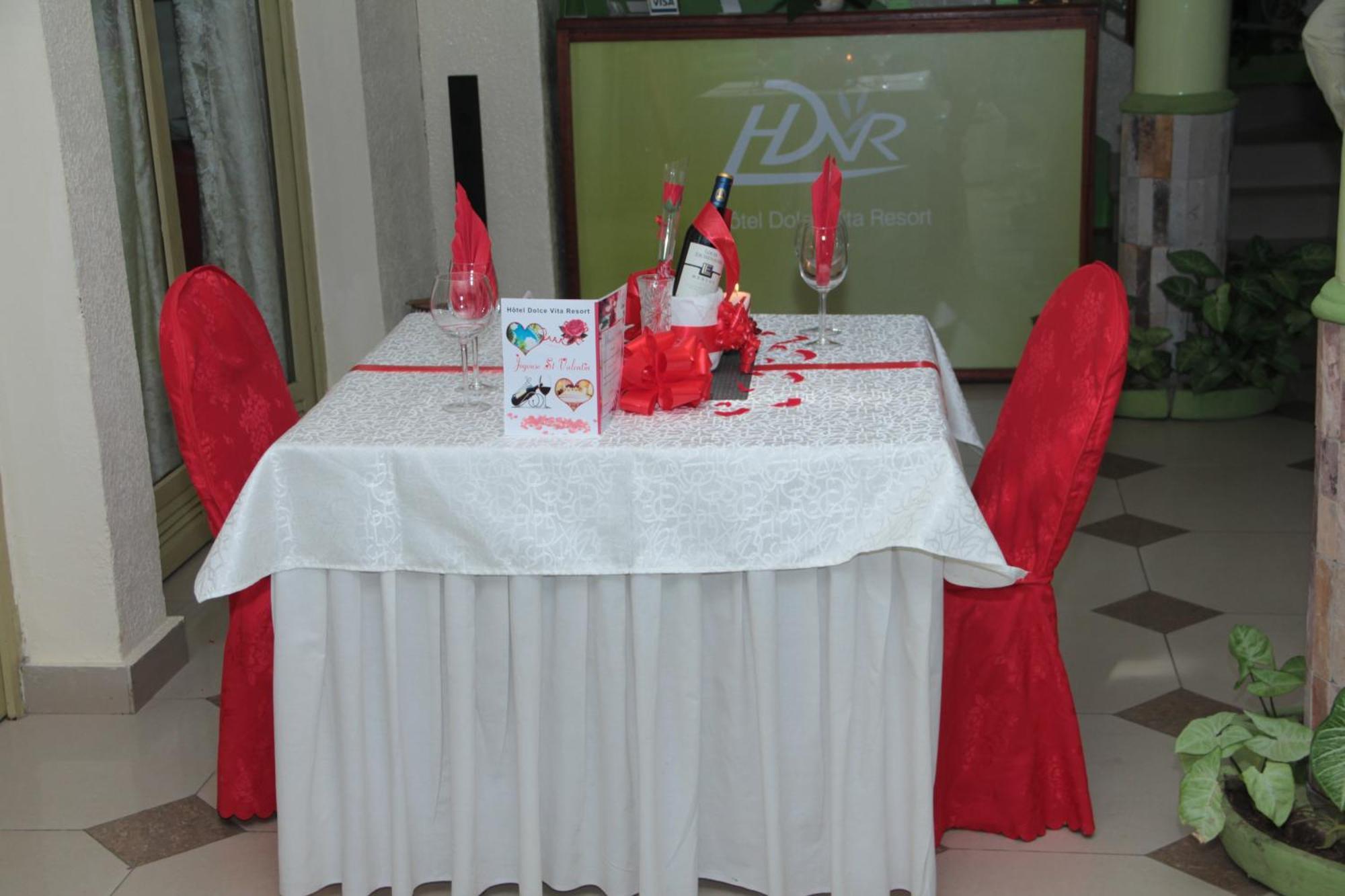 Dolce Vita Resort Hotel Bujumbura Exteriör bild