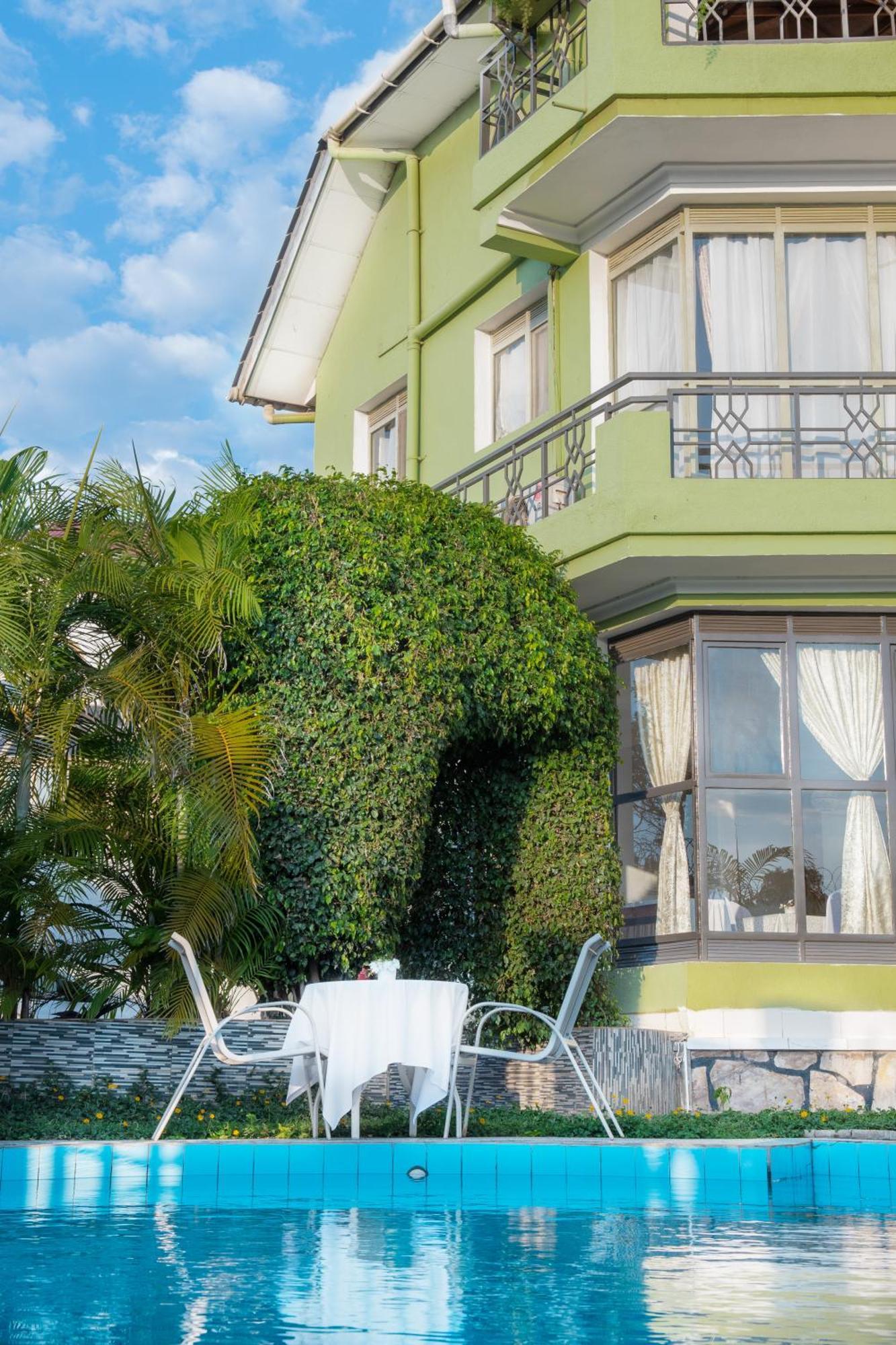 Dolce Vita Resort Hotel Bujumbura Exteriör bild