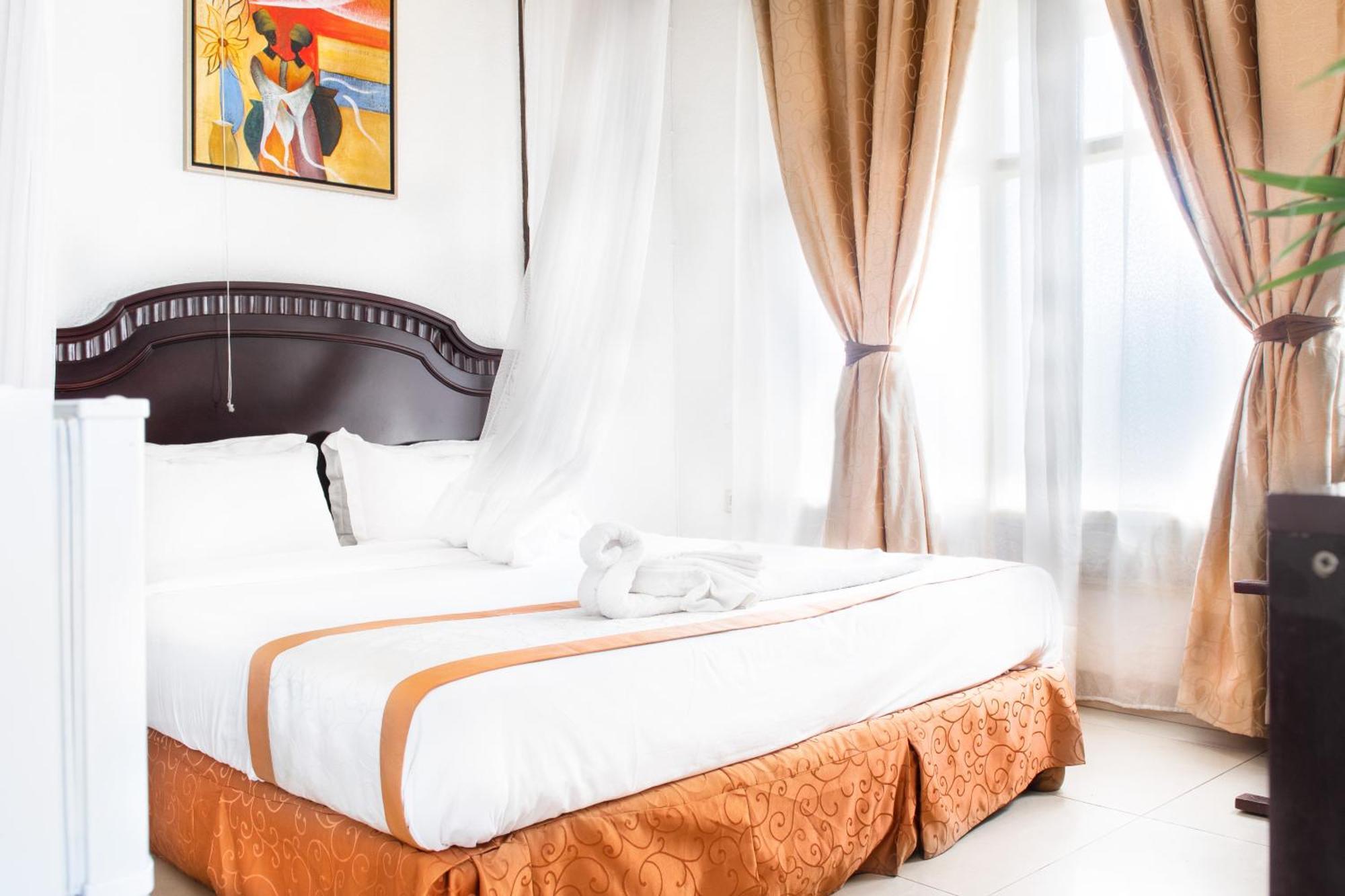 Dolce Vita Resort Hotel Bujumbura Exteriör bild