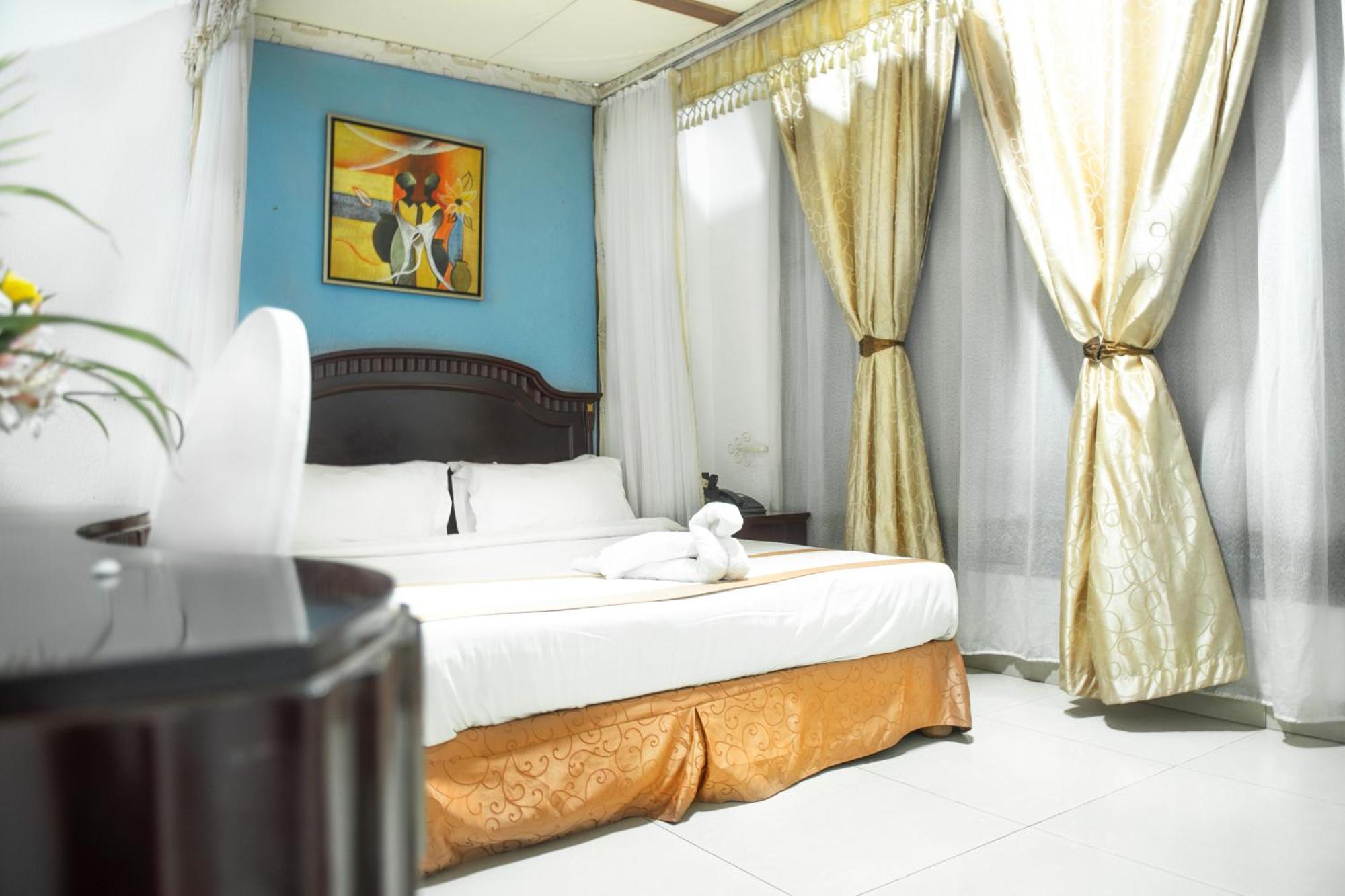 Dolce Vita Resort Hotel Bujumbura Exteriör bild
