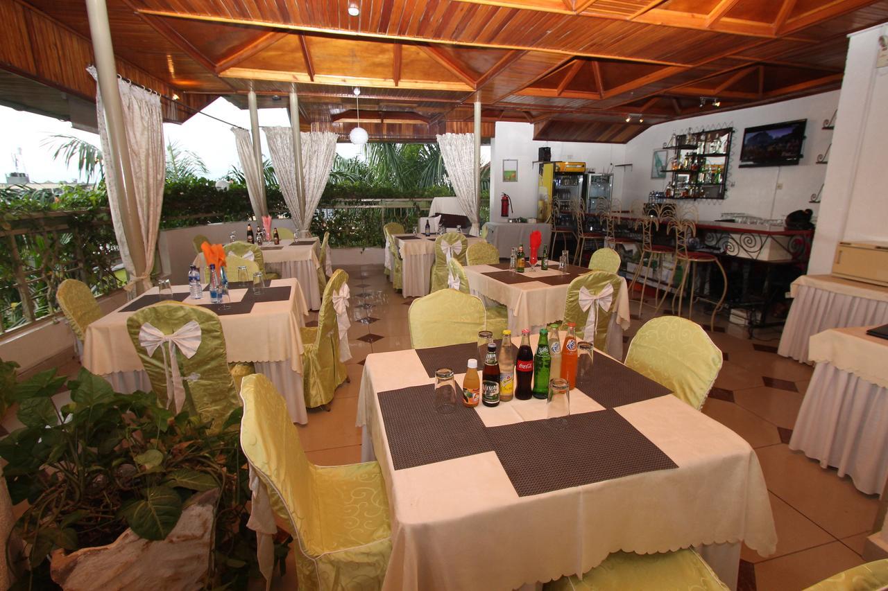 Dolce Vita Resort Hotel Bujumbura Exteriör bild